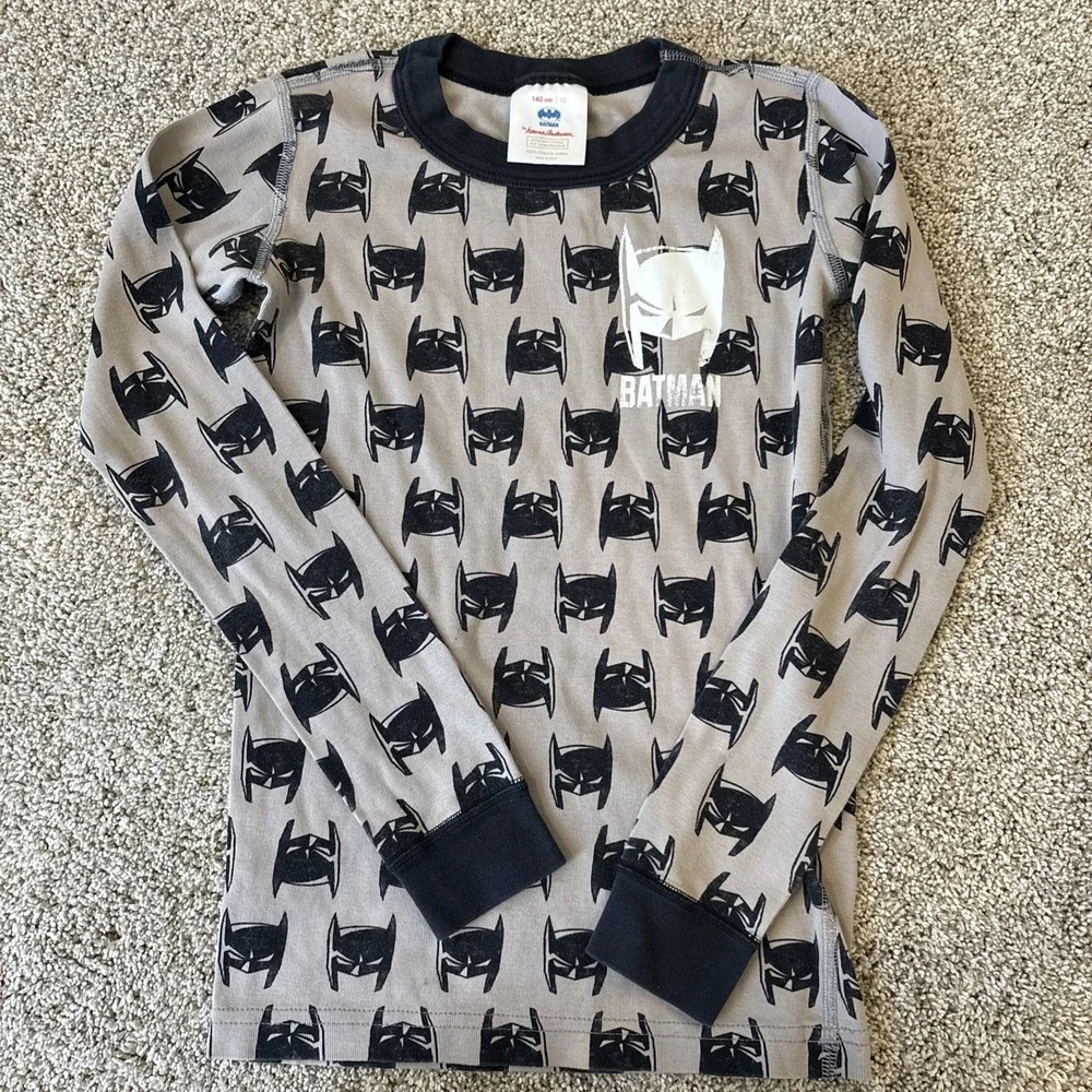 Hanna Andersson Batman 140 (10) Pajama Top Gray Black Long Sleeve‎ Organic